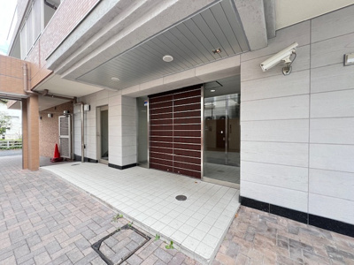 【エントランス】 | カスタリア八雲