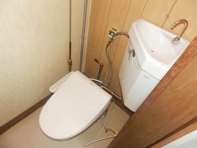 Kアパートのトイレ