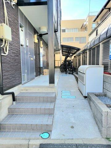 【エントランス】