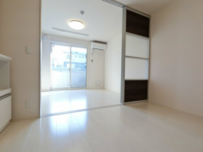 【居間・リビング】