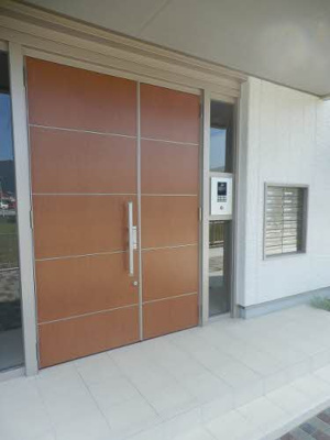 【エントランス】 | ECRARGE C