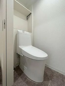 【トイレ】 | ウスダム・コーヅ池之端ハイツ | ゆったりとした空間のトイレです