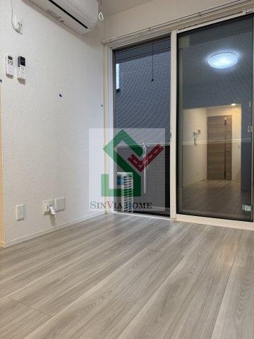 ディーセレーノ下藤沢の居間・リビング