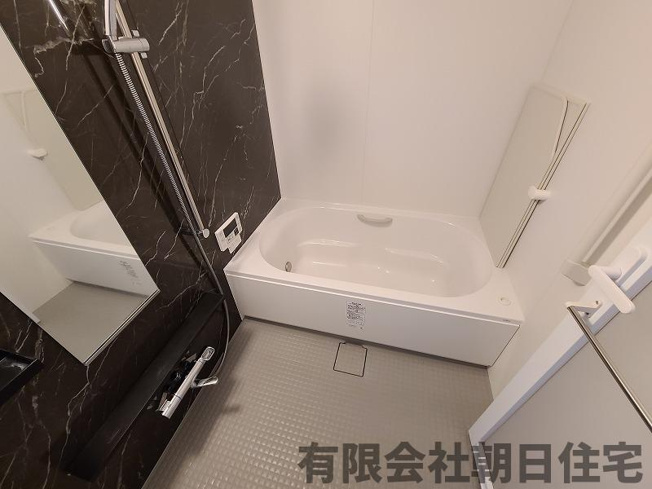 【浴室】 | アルファステイツ上乃木 3LDK | コンパクトで使いやすいお風呂です