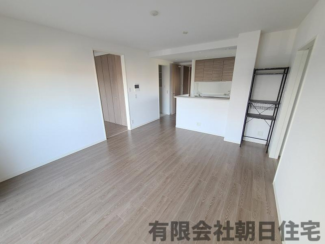 【居間・リビング】 | アルファステイツ上乃木 3LDK | ゆったり過ごせるリビングです