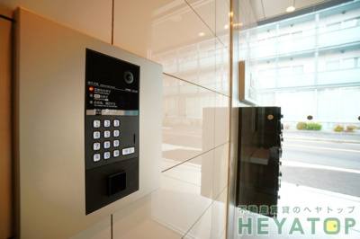  | リュミアン堀田テラス | 安心のオートロック完備