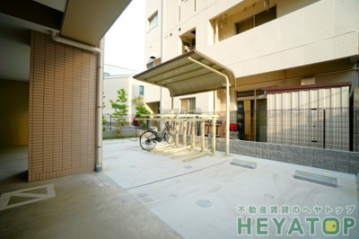  | リュミアン堀田テラス | 敷地内駐車場