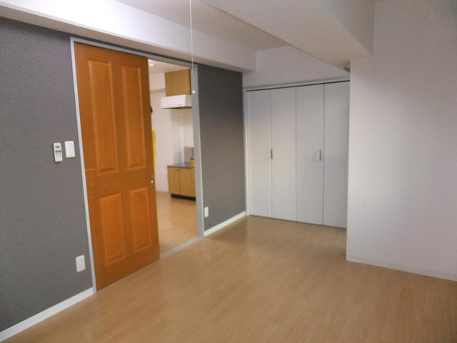 グリーンピア新横浜の居間・リビング|参考写真。現況優先。