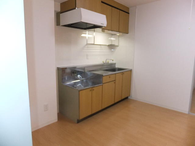 グリーンピア新横浜のキッチン|参考写真。現況優先。