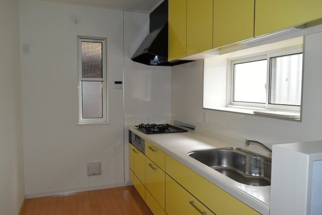 小平市小川町１丁目の中古一戸建のキッチン