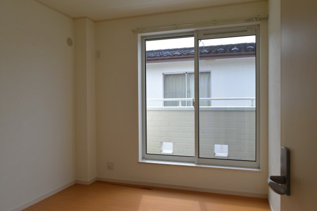 小平市小川町１丁目の中古一戸建の洋室