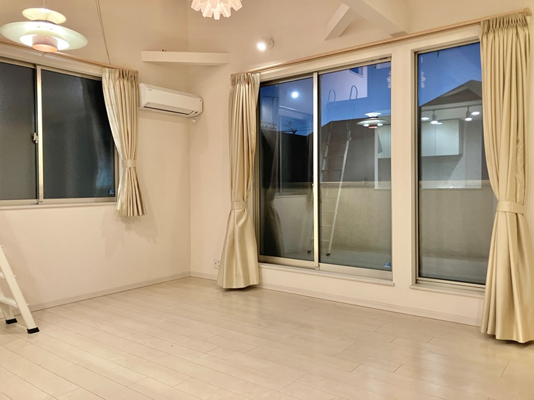 給田戸建の内装