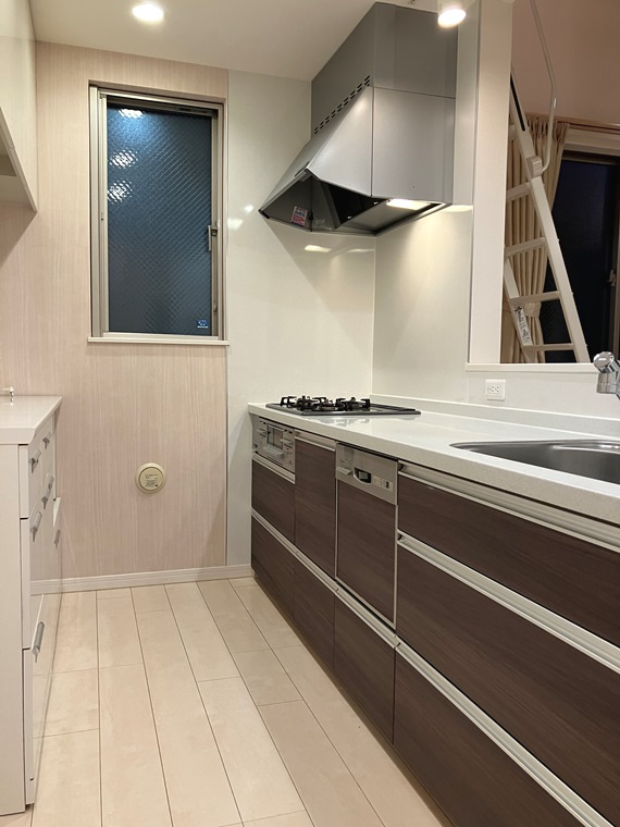 給田戸建のキッチン