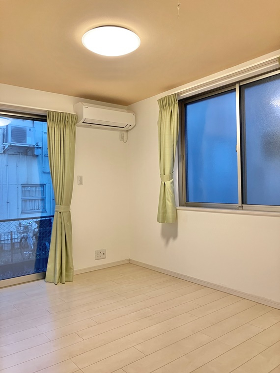 給田戸建の寝室