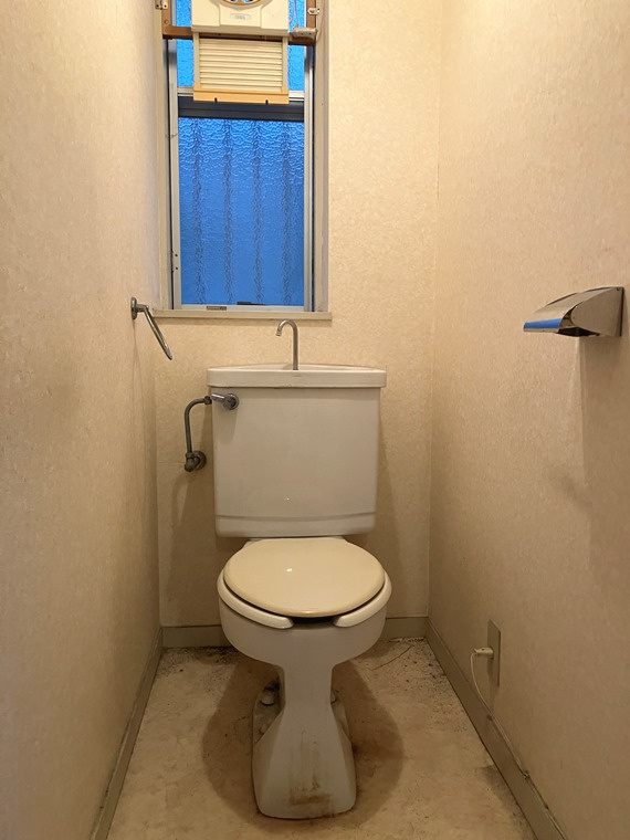 宮戸戸建のトイレ