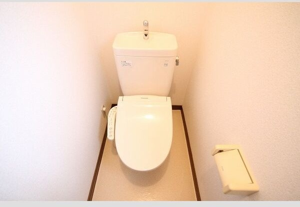 クレール石榑A・B・Cのトイレ