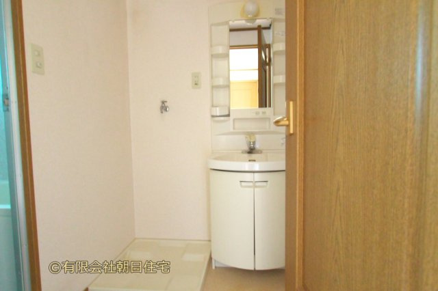 ソレイユの洗面所