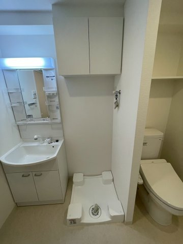 葛飾区金町４丁目の賃貸マンションの洗面所