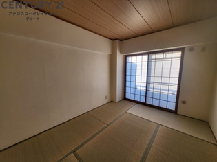 セントラル第2東園田の和室