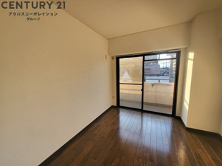 セントラル第2東園田の寝室