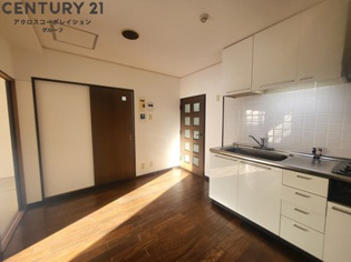 セントラル第2東園田の居間