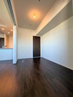 【その他共用部分】 | ザ・タワー十条 | 5階にはラウンジがあり応接時にご利用いただけます。