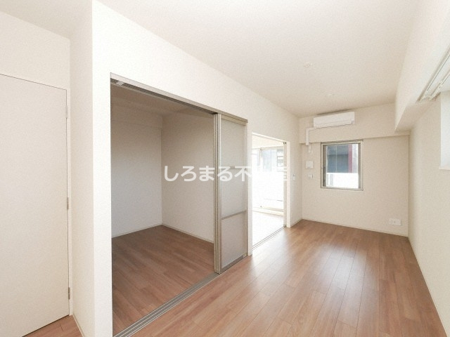 アーバネックス新町の居間・リビング