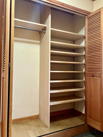 上鶴間本町戸建の収納