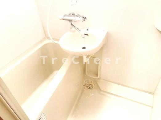 グリーンホームぬくいの浴室