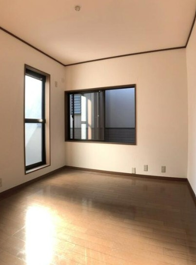 【中古】川越市南大塚リフォーム中古住宅の洋室|2F 4.5帖洋室です！