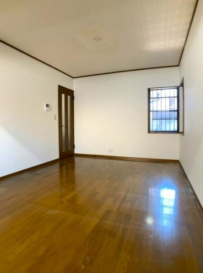 【中古】川越市南大塚リフォーム中古住宅の居間・リビング