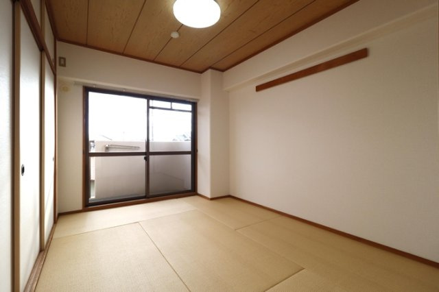 パークサイドＨＩＲＡＴＡの居間・リビング