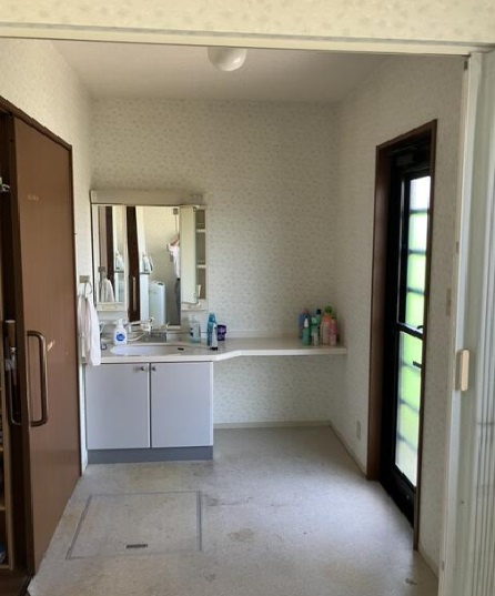 【独立洗面台】