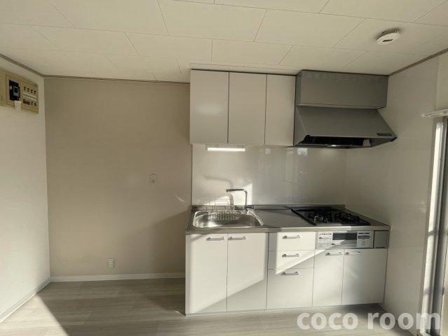 ドエル川村のキッチン