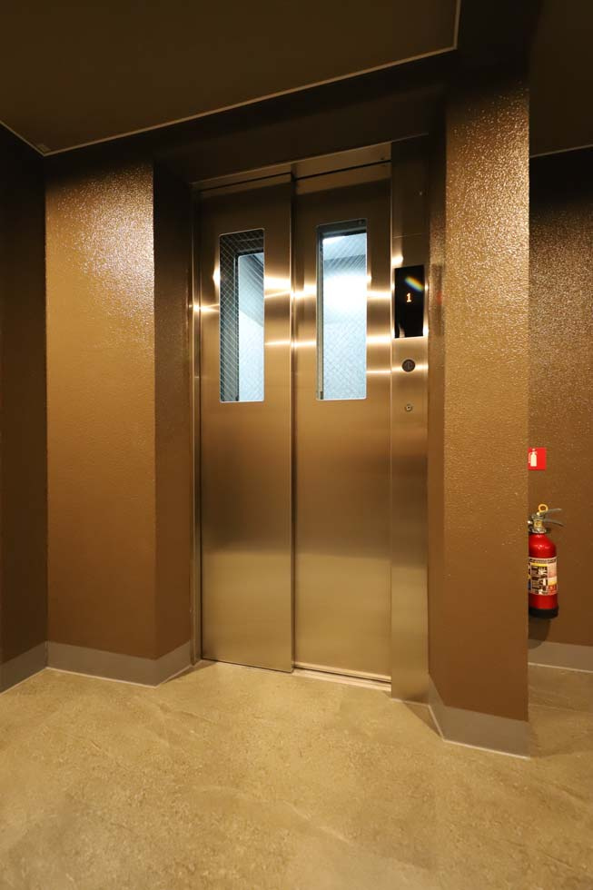 VERXEEDαAYASEの外観