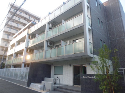 【外観】 | フォレスト東高円寺 | 鉄筋コンクリート造のがっちりとした造り。