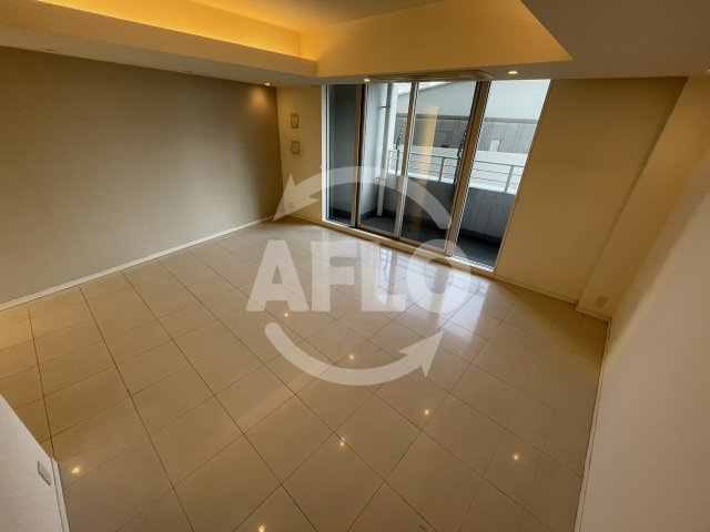 ザ・タワー大阪レジデンスの居間・リビング|ザ・タワー大阪レジデンス　洋室