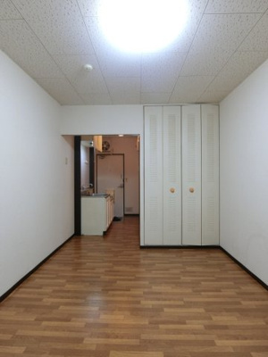 【寝室】 | ユースピア