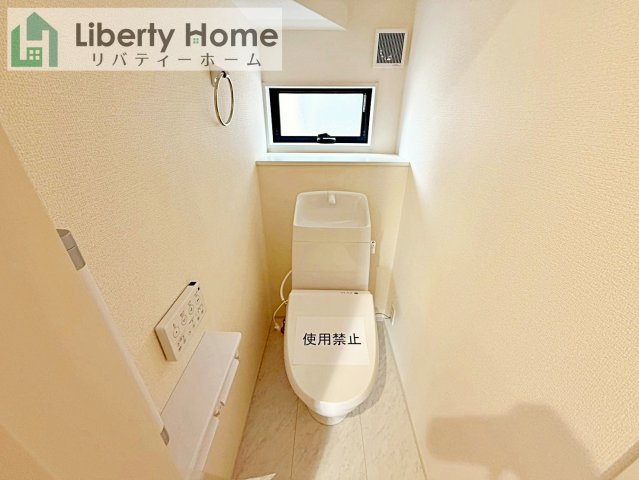 鹿嶋市平井東第1　新築戸建のトイレ