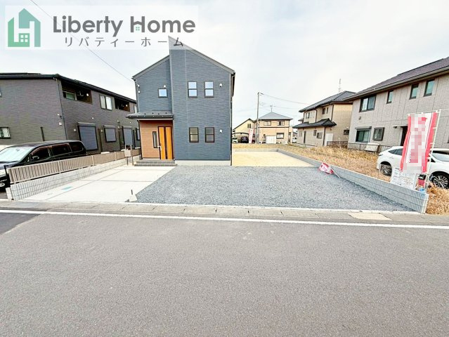 鹿嶋市平井東第1　新築戸建の駐車場