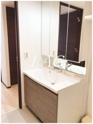 【独立洗面台】 | GENOVIA東向島skygarden | 独立洗面台です。