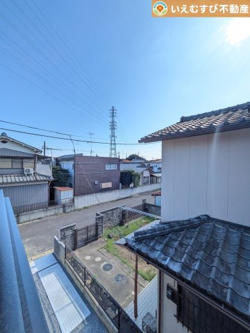 GRAFARE　熊谷市柿沼の展望|高い建物が無く開放感のある展望
バルコニーからの展望も開けていて閑静な住宅地が望めます。日当りも良いですね♪