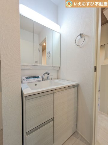 GRAFARE　熊谷市上之3期の独立洗面台