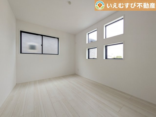 GRAFARE　熊谷市上之3期の洋室