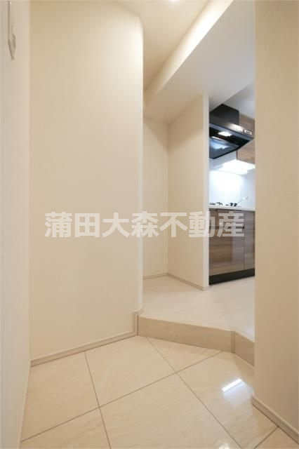 アークマーク大森町アジールコートの玄関|玄関　