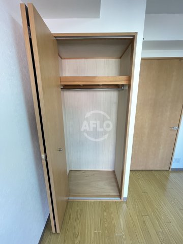 レインボーコート立売堀の収納|レインボーコート立売堀　クローゼット