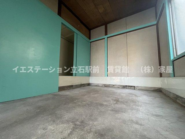 菅谷倉庫の居間・リビング