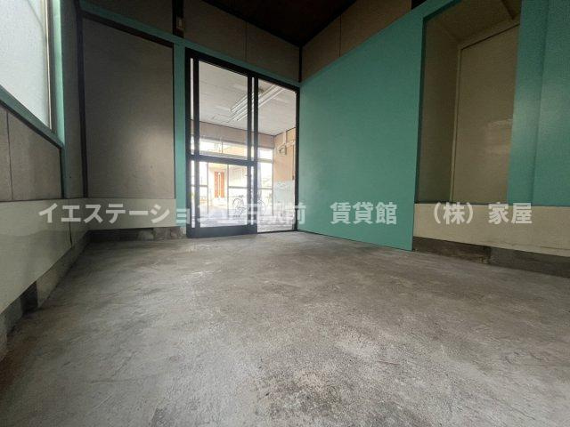 菅谷倉庫の居間・リビング