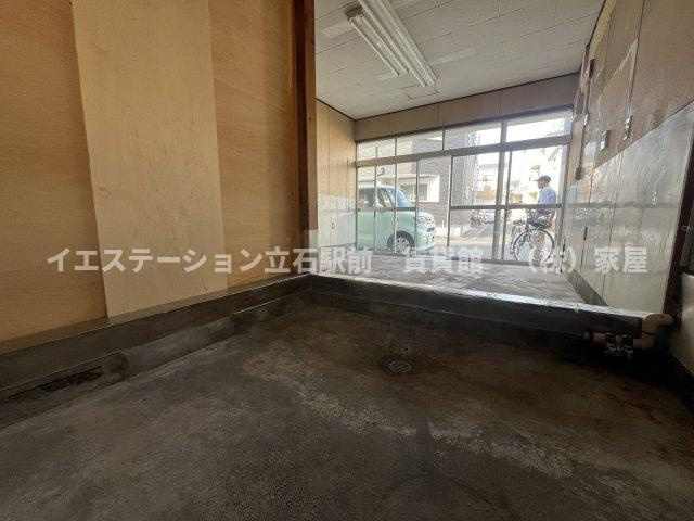 菅谷倉庫の居間・リビング