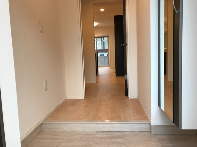 【玄関】 | パルテノス